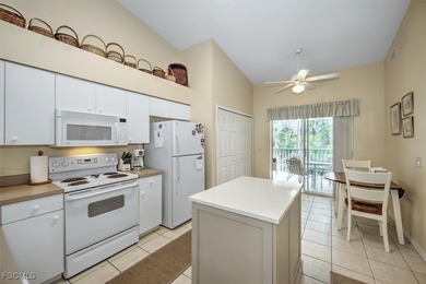 Light and bright unit with 2 bed + Den + 2 bath + Carport - photo 10