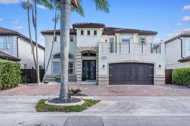 (private lake, pond, creek) Home For Sale in Miami Florida