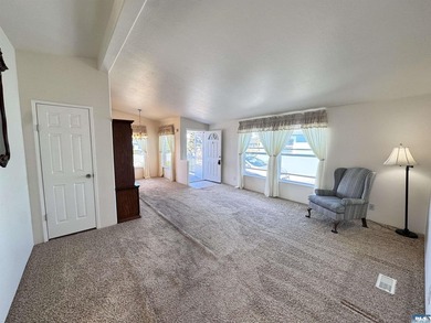 Welcome to easy, one-level living in the heart of Sequim! This - photo 12