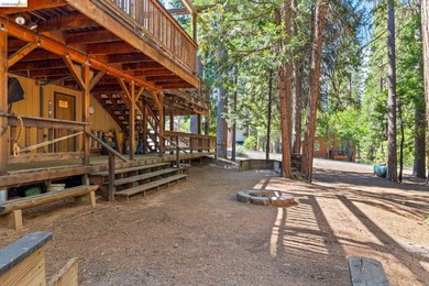 This cozy cabin comes fully furnished and move-in ready! This - photo 21