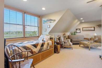 Discover breathtaking vistas of Crooked Lake from this - photo 23