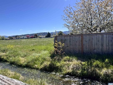 Welcome to easy, one-level living in the heart of Sequim! This - photo 25