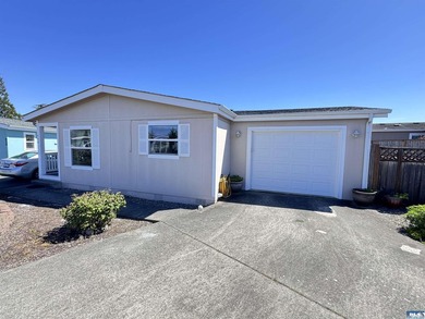Welcome to easy, one-level living in the heart of Sequim! This - photo 30