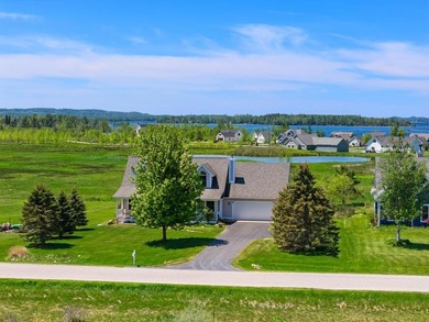 Discover breathtaking vistas of Crooked Lake from this - photo 35