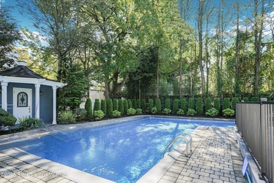 First time presented to the Market! A Neo-Classical Stunner - photo 6