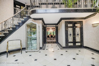 First time presented to the Market! A Neo-Classical Stunner - photo 8