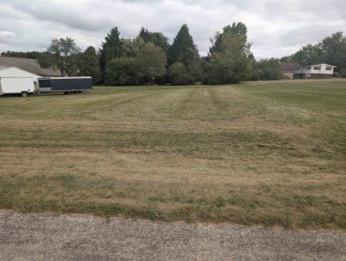 Lake Summerset Lot For Sale in Lake Summerset Illinois