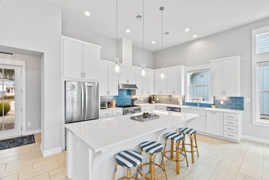 Welcome to your coastal retreat in the prestigious gated - photo 11