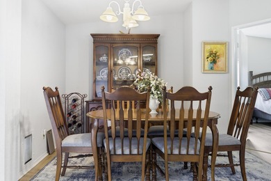 PRICED TO SELL!! MOTIVATED SELLER!! 2 bedroom, 2 bath home - photo 15