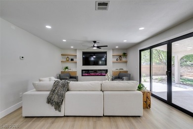 Beautifully renovated two story home in The Lakes offering 2,655 - photo 18