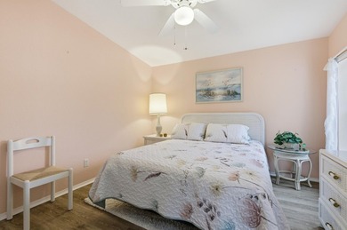 PRICED TO SELL!! MOTIVATED SELLER!! 2 bedroom, 2 bath home - photo 25