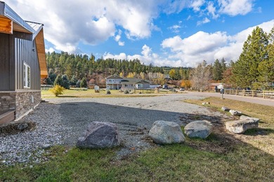 Newer construction on this beautiful 3Br/2Ba single level home - photo 31