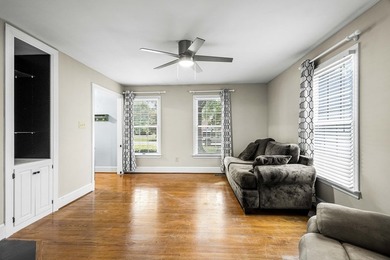 Located in the established College Park neighborhood in the Town - photo 34
