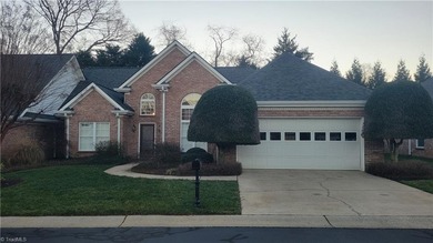 Lake Hickory Home For Sale in Hickory North Carolina