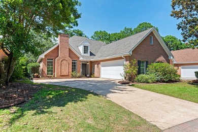 Turnberry Place is where Southern charm meets practical living! - photo 3