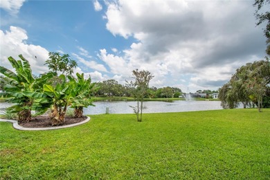 Welcome to 2906 Windridge Drive a large lake front lot where - photo 2