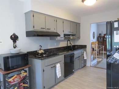 Your Next Chapter Starts Here... Welcome to this 3 bedroom, 1.5 - photo 12