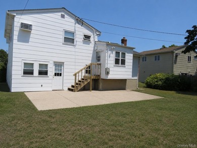 Your Next Chapter Starts Here... Welcome to this 3 bedroom, 1.5 - photo 24