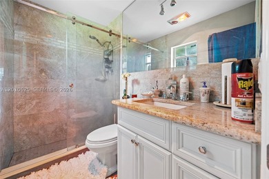 Excellent Opportunity in West Palm Beach,FL.This 3 bedroom,2 - photo 25