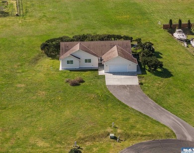 Enjoy the peaceful lifestyle Sequim is known for in this - photo 34