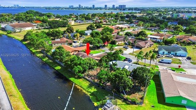 Excellent Opportunity in West Palm Beach,FL.This 3 bedroom,2 - photo 46