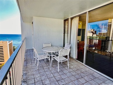 Rarely available high-floor corner unit on the Diamond Head side - photo 6