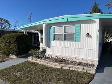 NEW KITCHEN, BATHROOMS AND ALL NEW FLOORS- 3.5 miles to Honey - photo 21