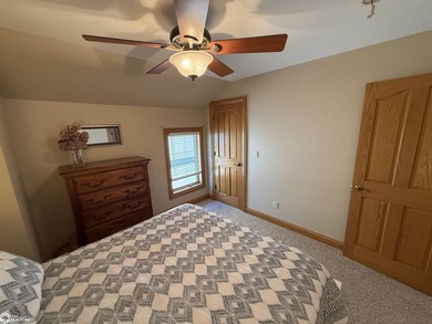 Unrivaled Waterfront Luxury with Private Guest Retreat & Sandy - photo 34