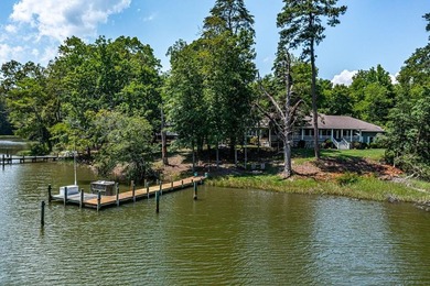 Experience wonderful waterfront living with expansive views of - photo 44