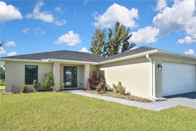 Cape Coral Lakes Area Home For Sale in Cape Coral Florida