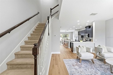 Under contract-accepting backup offers. Welcome to this - photo 3