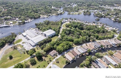 Park your BOAT at your back door. Move-in ready waterfront home - photo 19