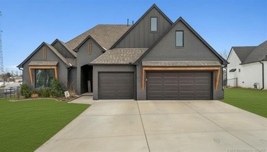 Lake Home For Sale in Catoosa, Oklahoma