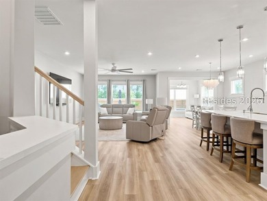 The custom heated and chilled in-ground pool, water features - photo 22