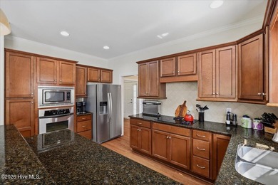 Pristine brick townhome living at its finest! Located in the - photo 22