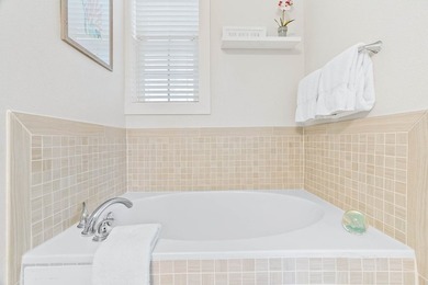 Discover Your Slice of Paradise at the Seagate Condominiums - photo 23