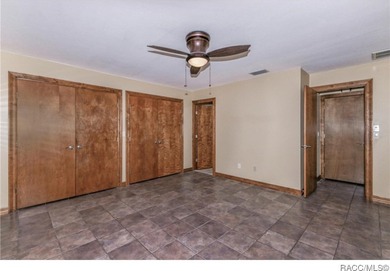 Park your BOAT at your back door. Move-in ready waterfront home - photo 26