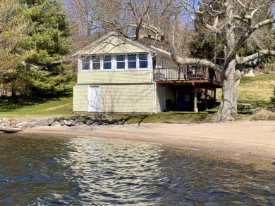 Bantam Lake Home Sale Pending in Morris Connecticut