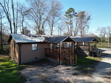 Laurel Lake Home For Sale in Corbin Kentucky