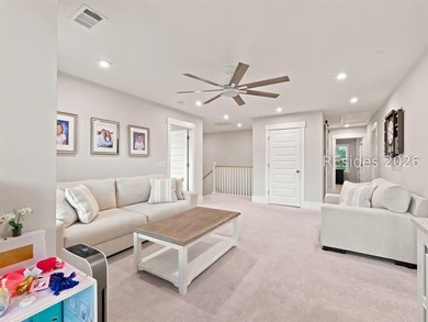 The custom heated and chilled in-ground pool, water features - photo 33