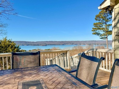 Wake up to million-dollar Lake Guntersville views every single - photo 4