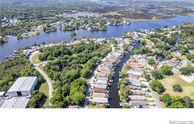 Park your BOAT at your back door. Move-in ready waterfront home - photo 37