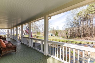 Wake up to million-dollar Lake Guntersville views every single - photo 10