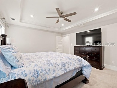 The custom heated and chilled in-ground pool, water features - photo 43