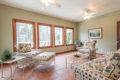 This pristine home on Bloomington's south side benefits from its - photo 7