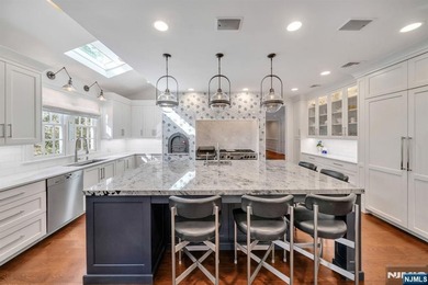 A truly once in a generation offering, this East Hill estate is - photo 11