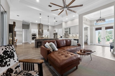 2021-built luxury CBS estate on 2.5 fully fenced acres in - photo 11