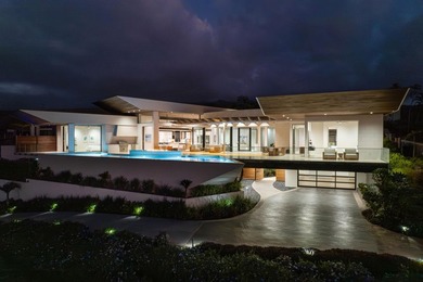 Perched atop the exclusive and private enclave of The Ridge at - photo 3