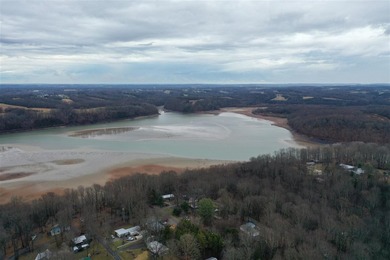 Immaculate 11/2 story cabin located near the shores of Barren - photo 23