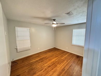 Rare .51-acre lot located in the desirable Moreno Acres - photo 8